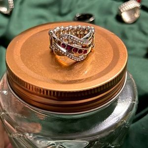 Paparazzi Rings- Stretchable band
All paparazzi Jewelry- 3 for $10